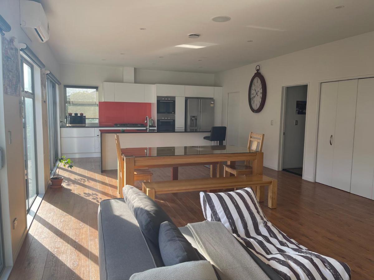 Stunning Park Side Holiday Home Christchurch Exterior foto